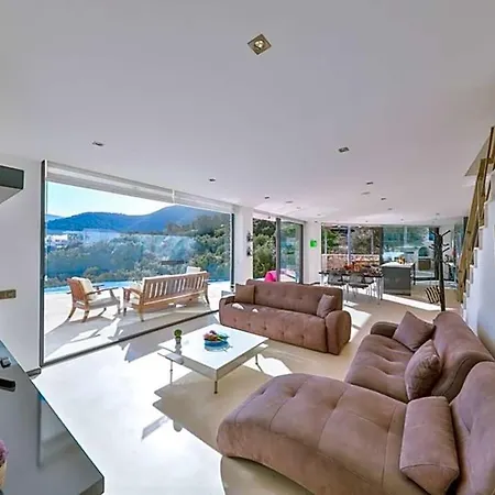 Sleeps 8 With Pool Air Con And Wifi Villa Kalkan