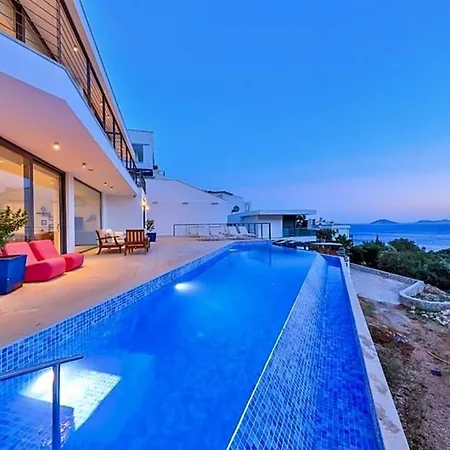Sleeps 8 With Pool Air Con And Wifi * Kalkan